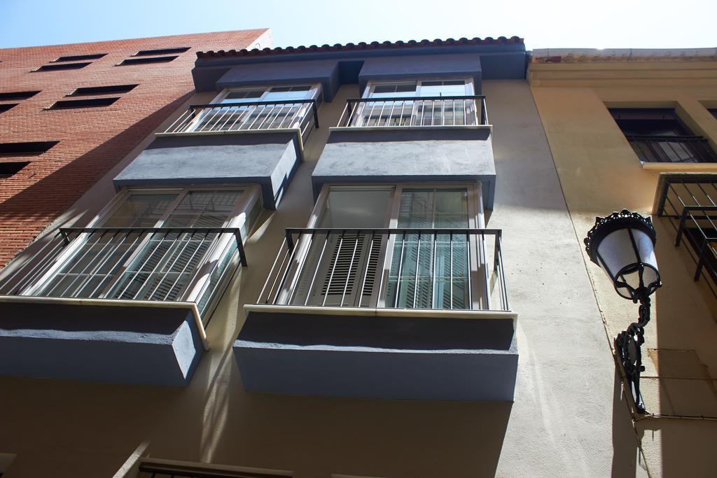 Apartamentos Canasteros Малага Номер фото
