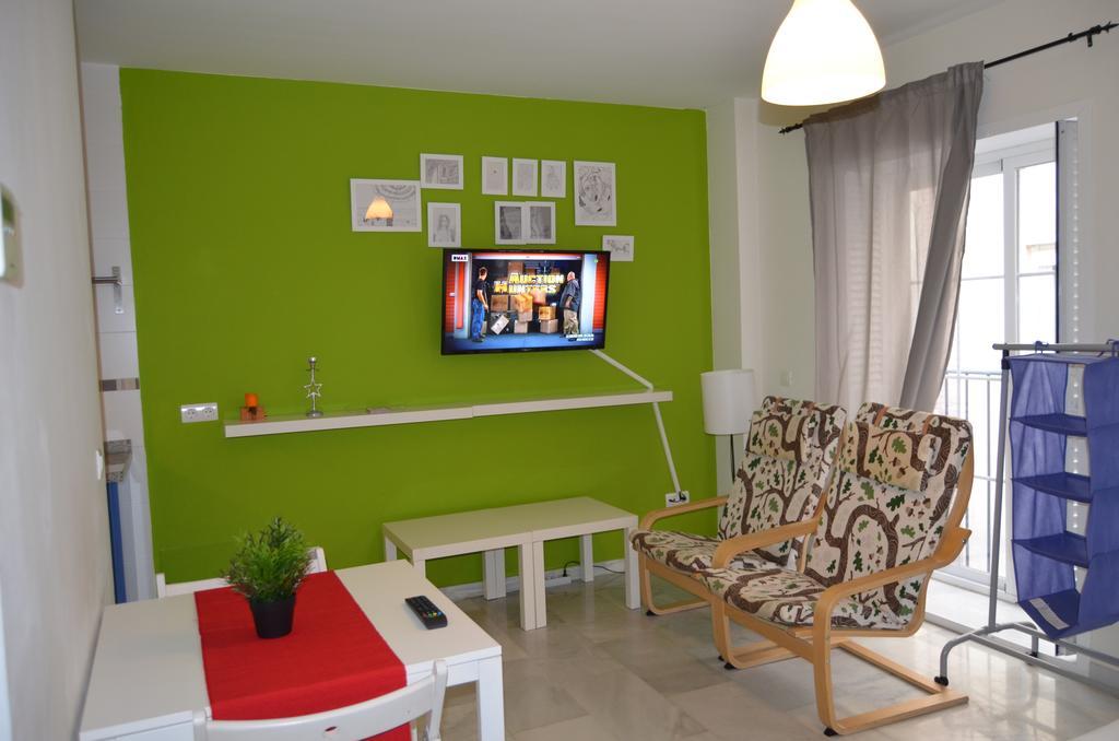 Apartamentos Canasteros Малага Номер фото