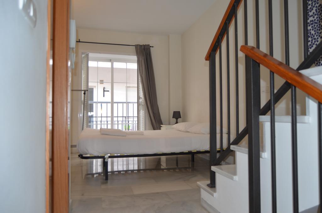 Apartamentos Canasteros Малага Екстер'єр фото