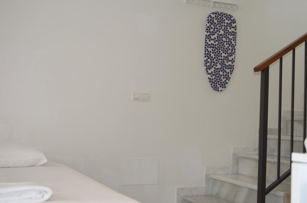 Apartamentos Canasteros Малага Номер фото