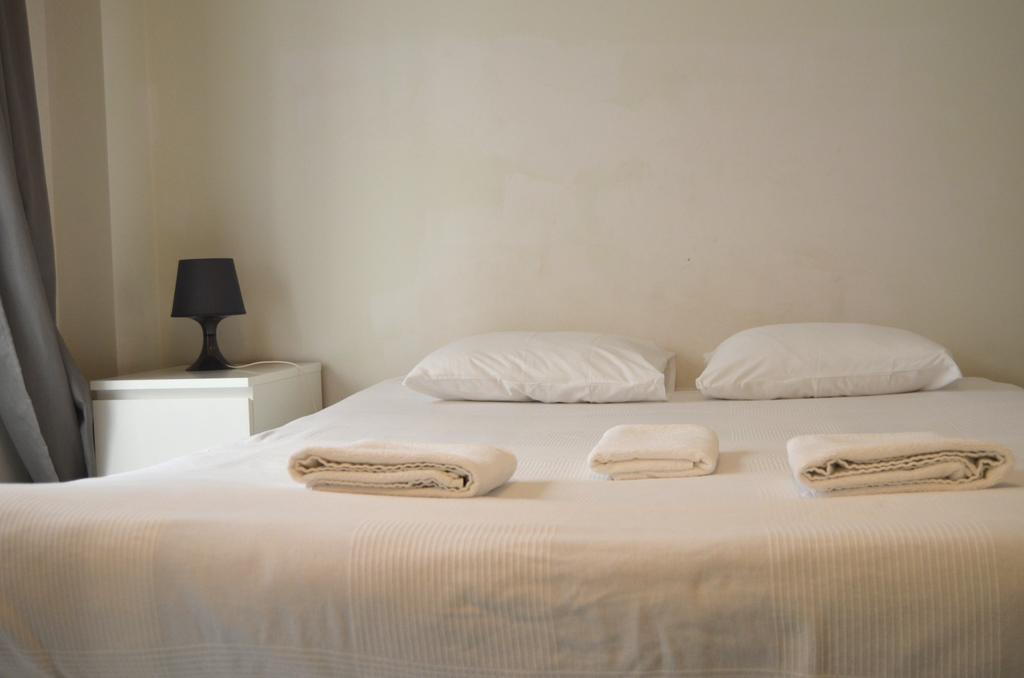 Apartamentos Canasteros Малага Номер фото