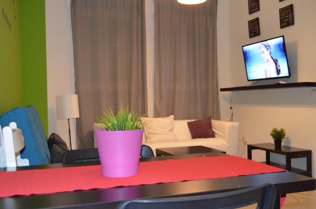 Apartamentos Canasteros Малага Екстер'єр фото